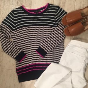 J Crew Navy/pink sweater lightweight/soft wool